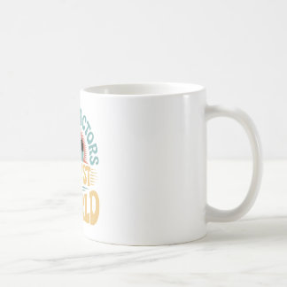 Taza De Café Los quiroprácticos ajustan el diseño retro mundial