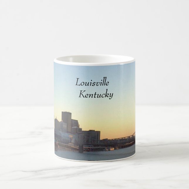 Taza De Café Louisville, Kentucky Skyline Collector Mug (Centro)