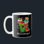 Taza De Café LOVE Assistant Directora Snowman Santa Hat Christm<br><div class="desc">NAVIDADES de Sombrero Santa Hat,  director adjunto de LOVE</div>