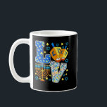 Taza De Café LOVE Cute Hanukkah Decoraciones Dreidel Menorah Ch<br><div class="desc">LOVE Cute Hanukkah Decoraciones Dreidel Menorah Chanukah</div>