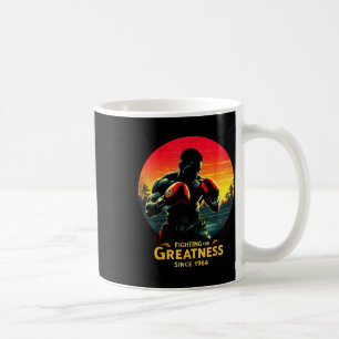 Taza De Café Luchando por la grandeza de la historia negra Mes 