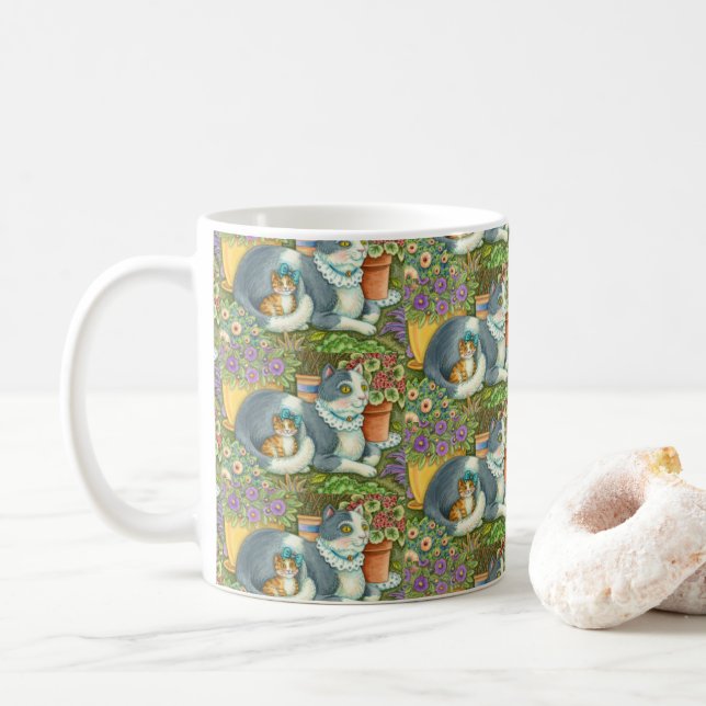 TAZA DE CAFÉ MADRE CAT Y KITTEN, FLORES DE PUNTO, BOWS Y LACE (Con donut)