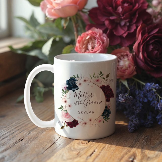 Taza De Café Madre de Groom Rojo y Rosa de agua Wreath (Mother of Groom Red & Navy Rose Watercolor Wreath Coffee Mug)