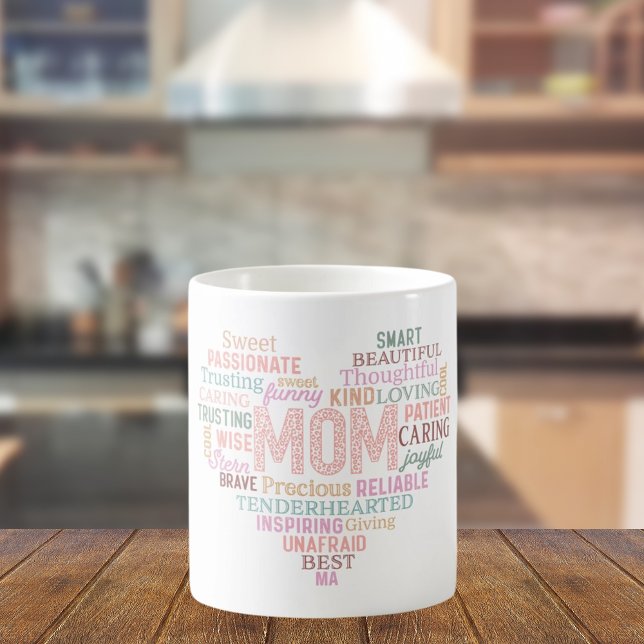Taza De Café Madre madre, corazón, arte de palabras (Subido por el creador)