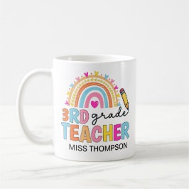 Taza De Café Maestra personalizada de tercer grado de arcoiris 