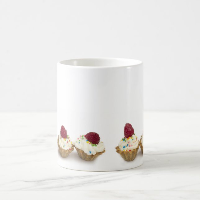 Taza De Café magdalenas con las frambuesas (Centro)