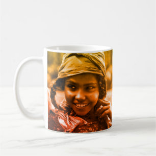 Taza De Café Maghreb de oro Mujer tunecina chica de Yerba Café