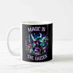 Taza De Café "Magia en el Jardín" Camisa de Brujas de Halloween