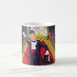 Taza De Café Magia interpretando truco de magia en el escenario