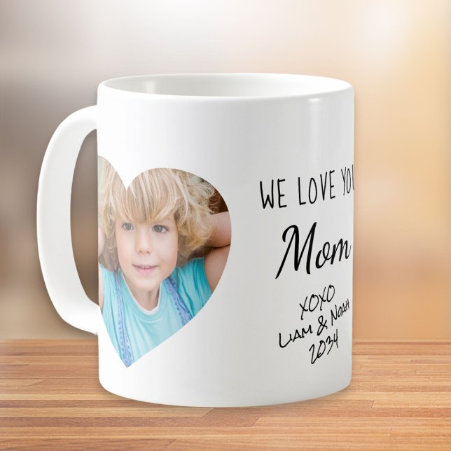 Taza De Café Mamá ama tus fotos del corazón (Subido por el creador)