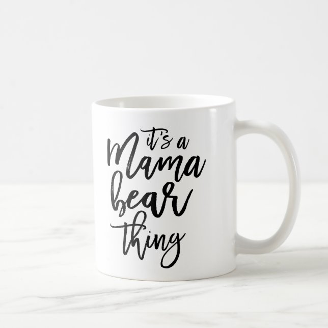 Taza De Café Mama Bear Mom Mother Typographic (Derecha)