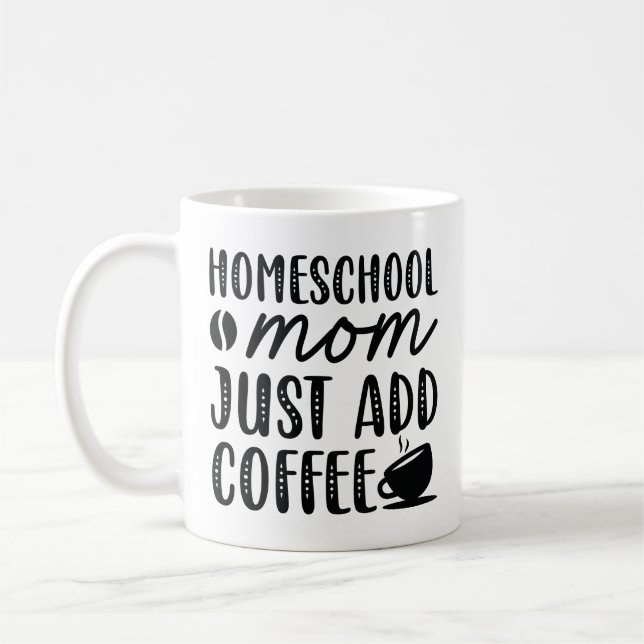 Taza De Café Mamá del colegio doméstico acaba de agregar café (Izquierda)