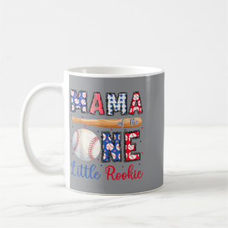 Taza De Café Mamá del pequeño novato de béisbol 1º