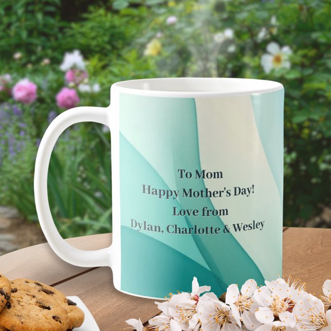 Taza De Café Mamá en un millón de Aqua Personalizado escribe el (A stylish aqua mug for Mother's Day, with your own custom message and 'Mum in a million' words)