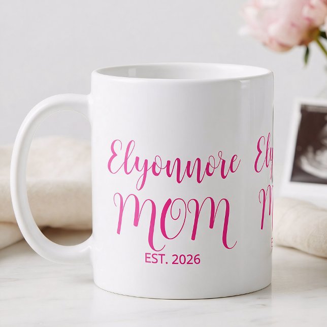 Taza De Café Mamá Estableció Nombre De Letra Rosa  (Subido por el creador)