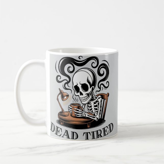 Taza De Café Mañana en Skeleton Cansado Muerto (Izquierda)