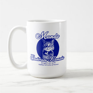 Taza De Café Mando apoya a Kamala