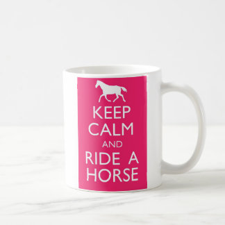 Taza De Café Mantén La Calma Y Pasea Por Un Café De Caballo