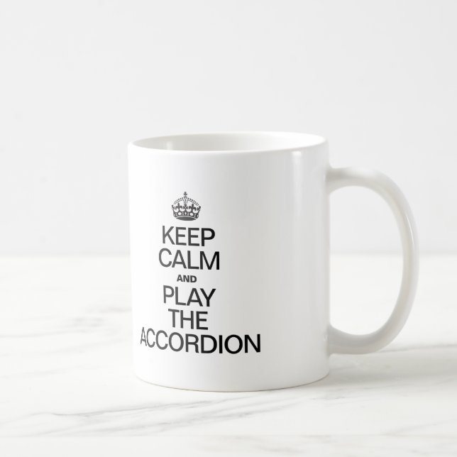 TAZA DE CAFÉ MANTENER CALMA Y REPRODUCIR LA ACUERDO (Derecha)
