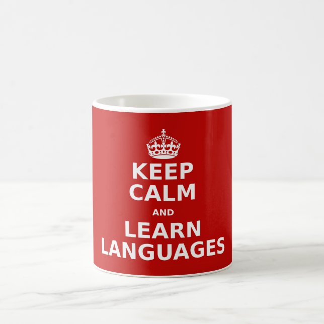 Taza De Café Mantener la calma y aprender idiomas (Centro)