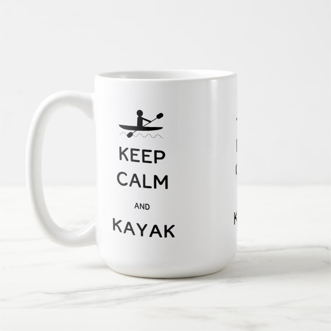 Taza De Café Mantener la calma y el café kayak (Izquierda)