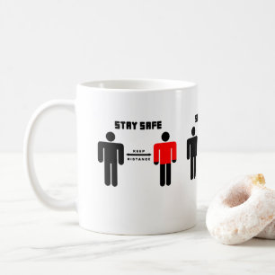 Taza De Café Manténganse seguros, camisas rojas
