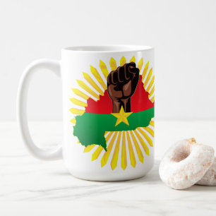 Taza De Café Mapa de Burkina, bandera y puño de la revolución