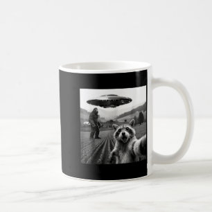 Taza De Café Mapache Bigfoot Selfie Ovni Divertido Mapache Alie