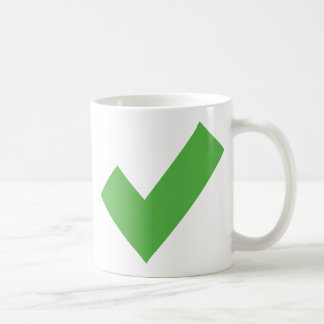 TAZA DE CAFÉ MARCA DE VERIFICACIÓN VERDE SÍMBOLO CORRECTO
