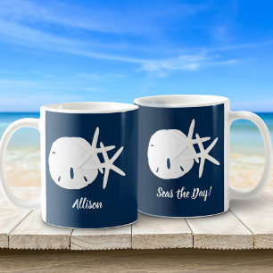 Taza De Café Mares azules de la marina costera el día personali
