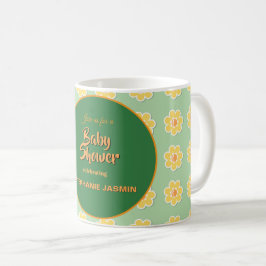 Taza De Café Margaritas de primavera sobre verde salvia pastel
