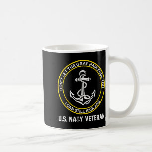 Taza De Café Marinero estadounidense retirado hombre viejo dive