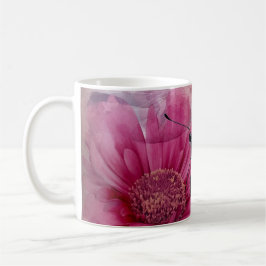 Taza De Café Mariposa soñada en lienzo floral