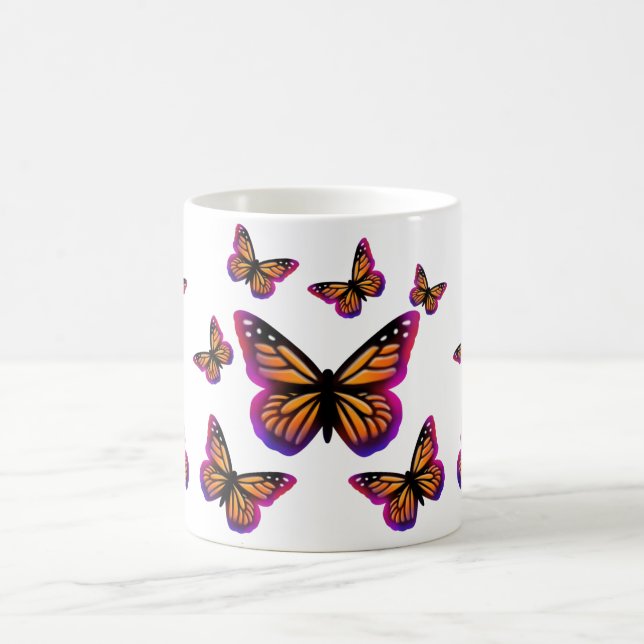 Taza De Café mariposas acuarelas elegantes de bonito (Centro)