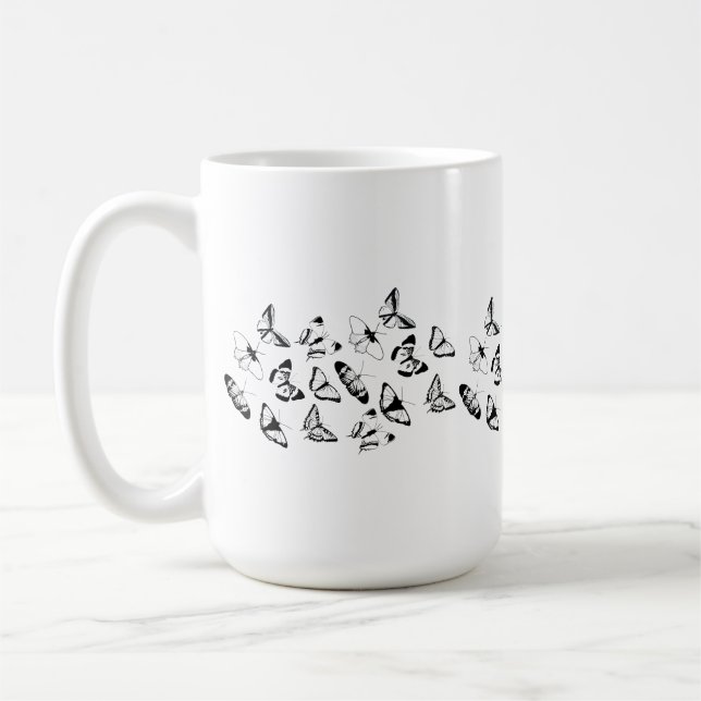 Taza De Café Mariposas en Blanco y Negro (Izquierda)