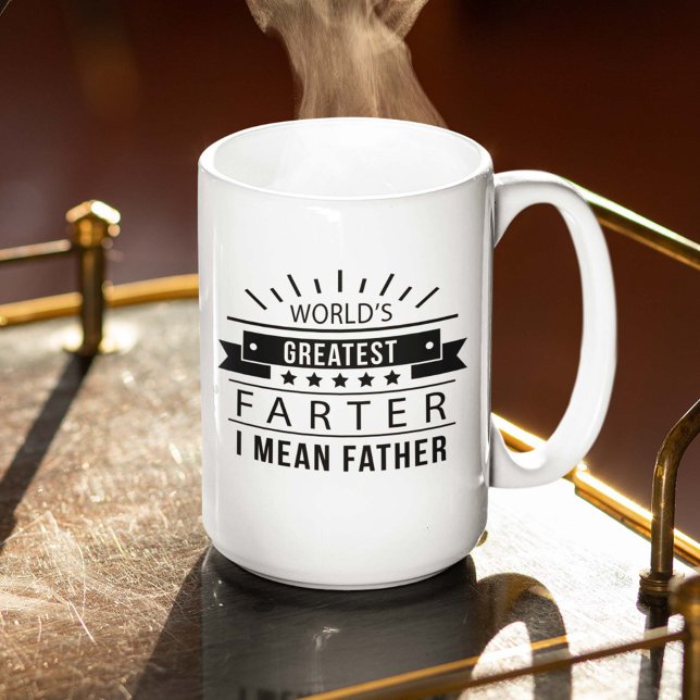 Taza De Café Más lejos me refiero a padre del mundo (Subido por el creador)