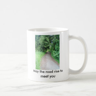 Taza De Café Mayo la subida del camino para encontrarle