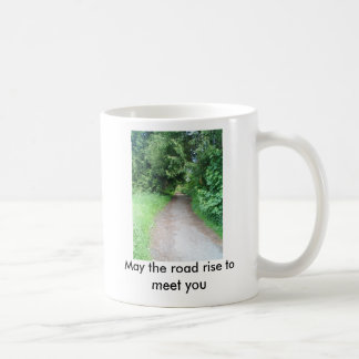 Taza De Café Mayo la subida del camino para encontrarle