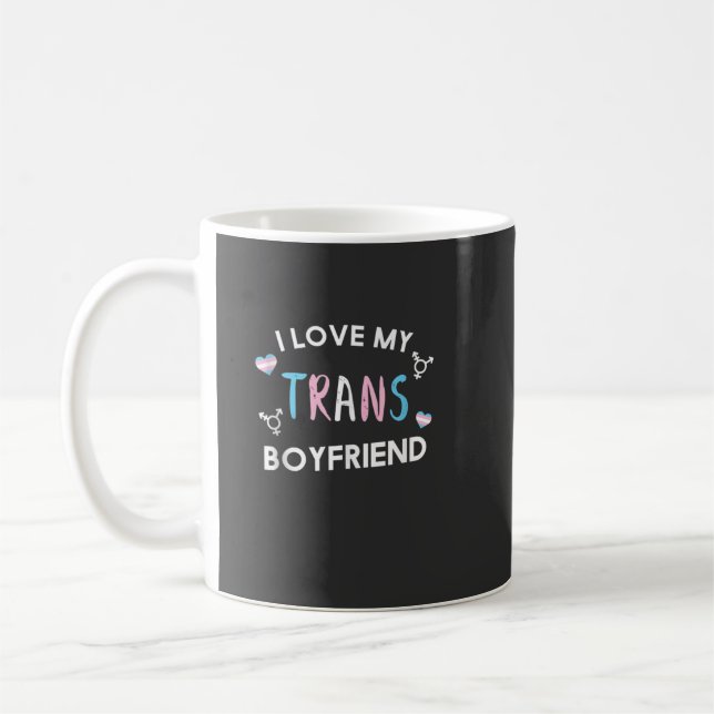 Taza De Café Me encanta mi travesía del orgullo gay trans-boyfr (Izquierda)