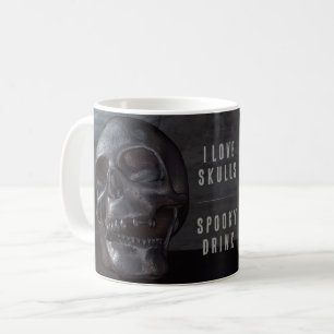 Taza De Café Me Encantan Los Calaveras. Bebida espantosa. Calav