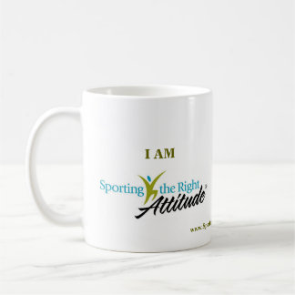 Taza De Café Me estoy divirtiendo la actitud correcta