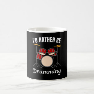 Taza De Café Me gustaría estar en mi trabajo, dice el baterista