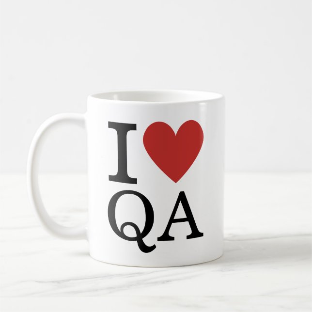 Taza De Café Me ❤️ QA - Departamento de Garantía de Calidad MUG (Izquierda)