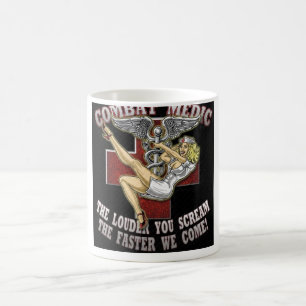 Taza De Café Médico del combate