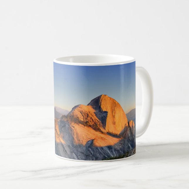 Taza De Café Medio amanecer del hogar del monte Watkins - Yosem (Anverso derecho)
