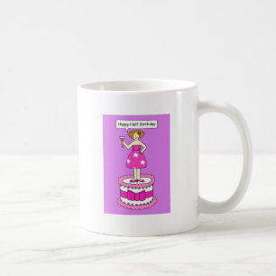 Taza De Café Medio cumpleaños feliz, señora Standing en una