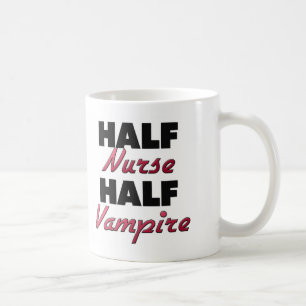 Taza De Café Medio vampiro de la media enfermera