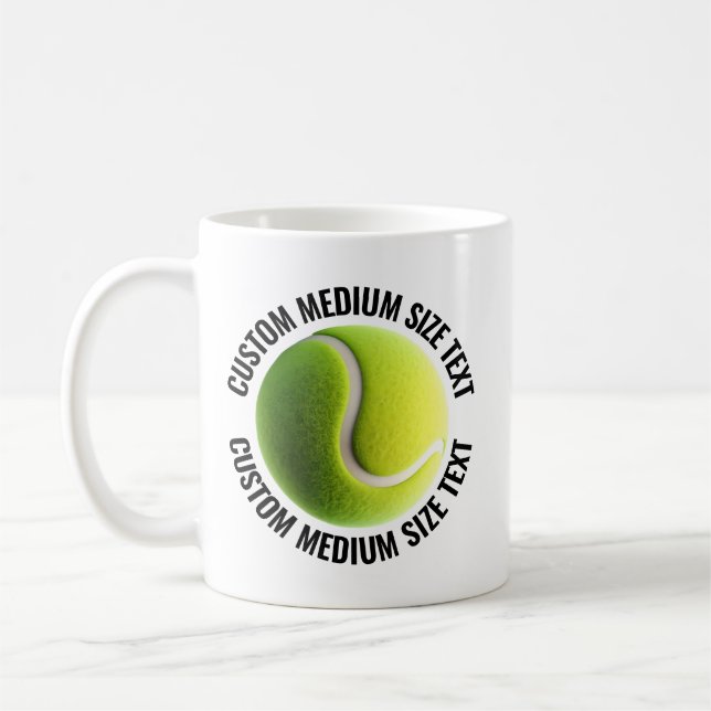 Taza De Café Medium Personalized Text Tennis Ball  11oz. Custom (Izquierda)
