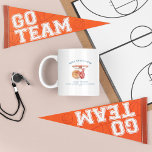 Taza De Café Mejor entrenador de todos los tiempos | Foto del e<br><div class="desc">Un regalo perfecto para su entrenador al final de la temporada. Muéstrale a tu entrenador lo mucho que les aprecias y di gracias con este fotomatón personalizado. Diseñado para un entrenador de baloncesto. Celebra una gran temporada con un gran entrenador dándoles este entrenador gracias mug! Hay otros temas disponibles en...</div>