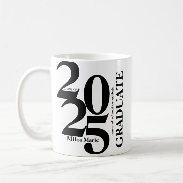 Taza De Café Memoria de graduación moderna en blanco y negro (Izquierda)